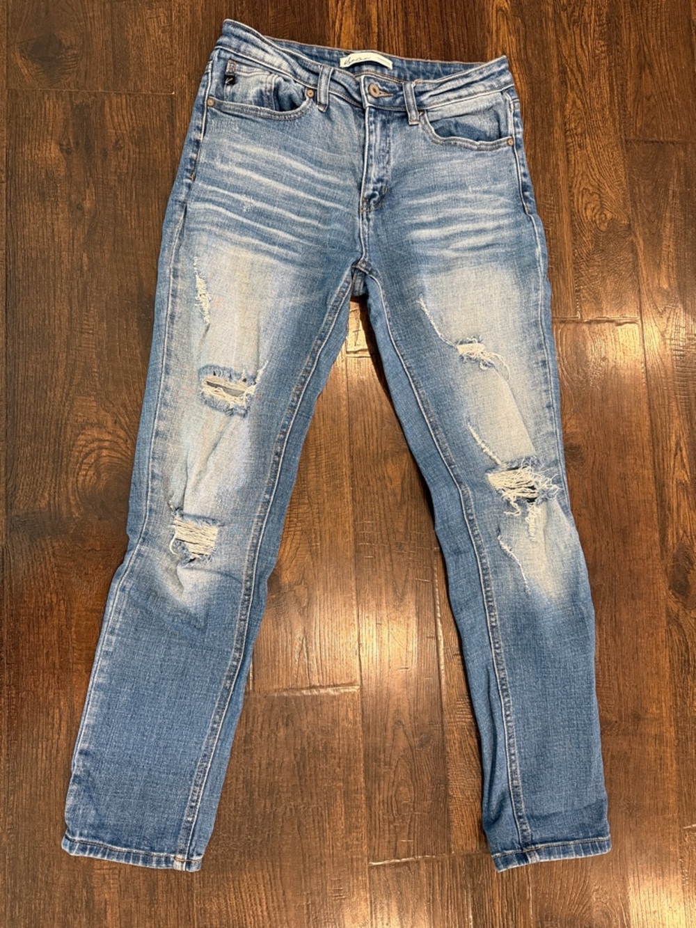 KanCan Light Blue Distressed Slim Women’s Jeans